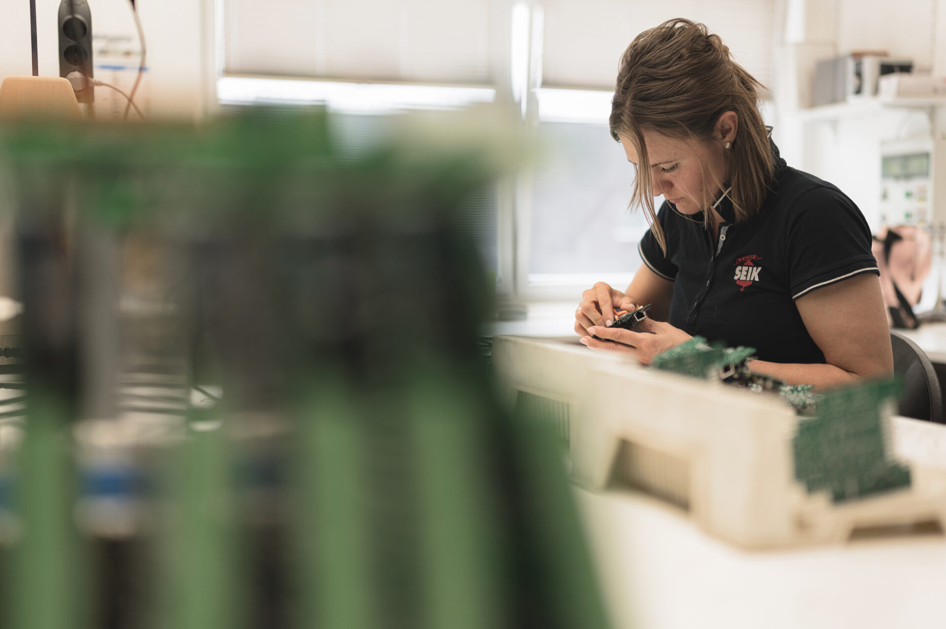 Customized Electronics 1 Customized Electronics Seik teleferiche ropeways materialseilbahnen DSC3105